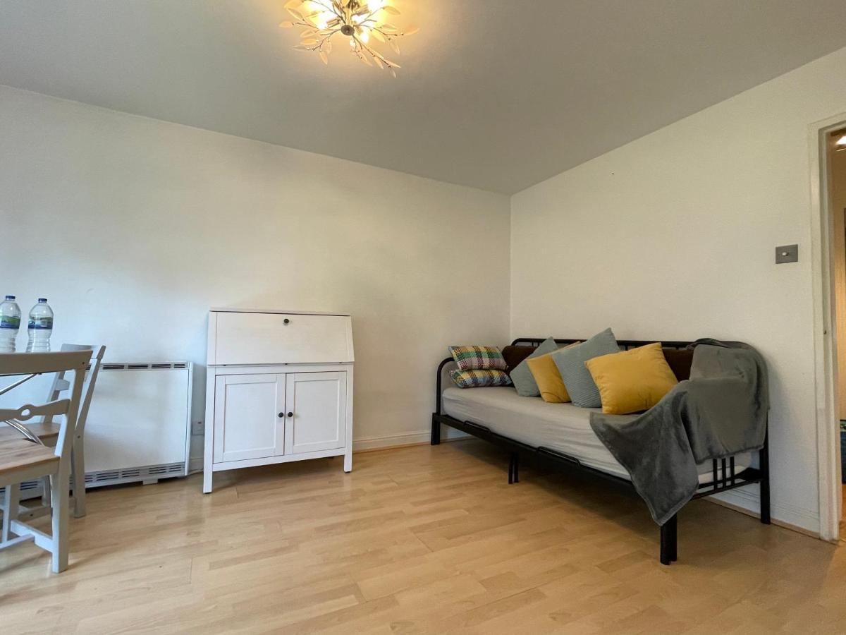Surrey Docks Se16 Near Canada Water N Easy Access Canary Wharf London Exteriör bild