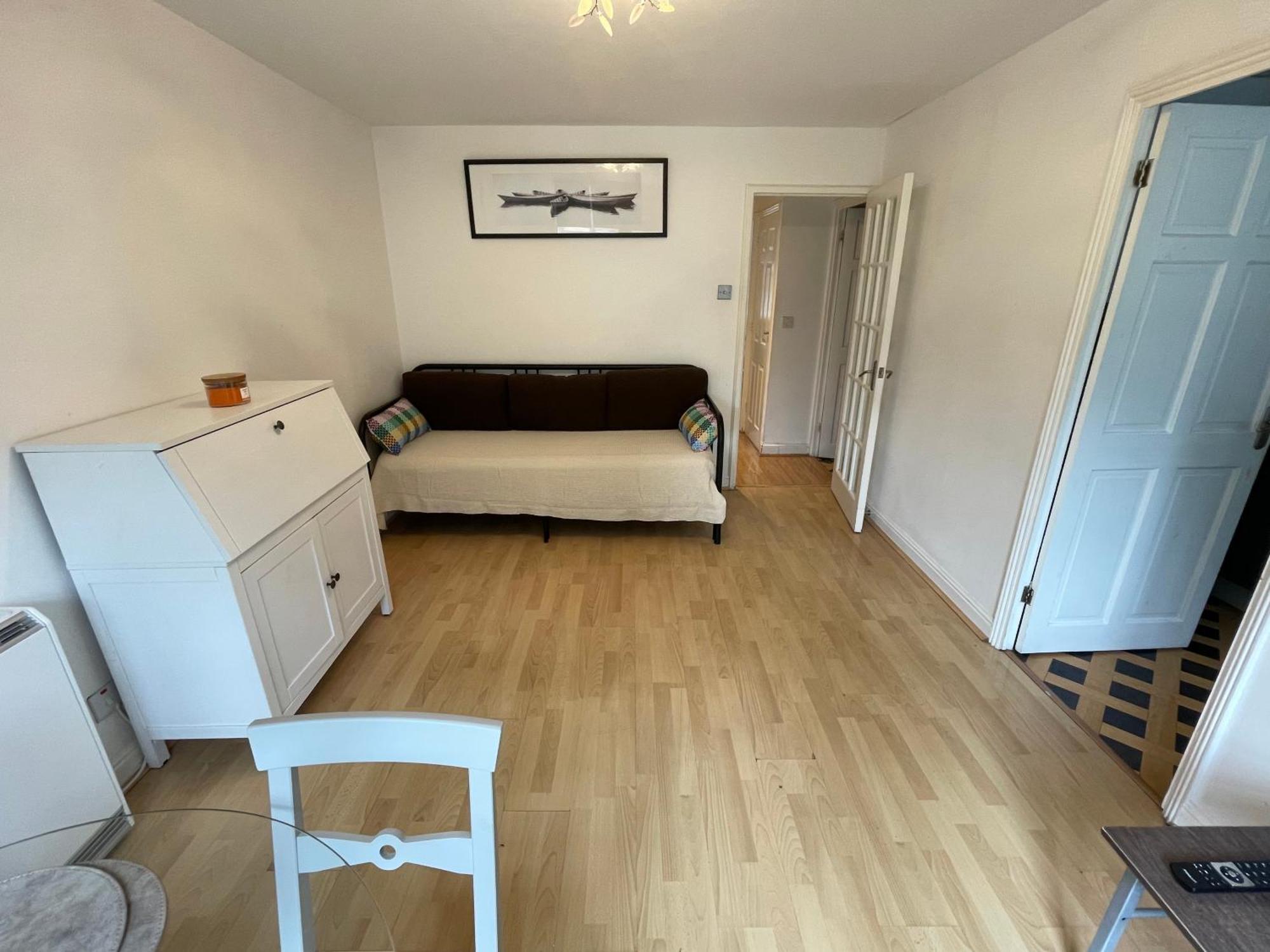 Surrey Docks Se16 Near Canada Water N Easy Access Canary Wharf London Exteriör bild